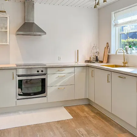 Gorgeous In With Wifi * Farso